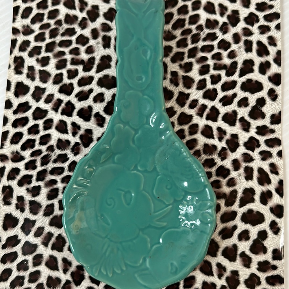The Pioneer Woman Flea Market Turquoise Floral Spoon Rest Beautiful Quality